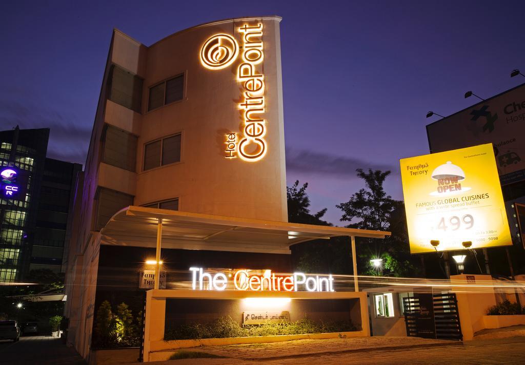 Hotel The Centre Point Madrás Exterior foto